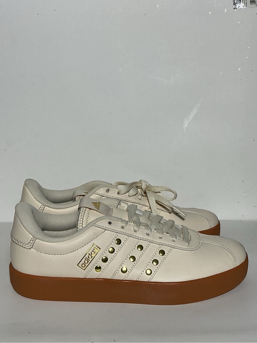Adidas VL Court Sneakers Wonder White Gold Gum Sole Size 7 NWOT - Picture 11 of 14